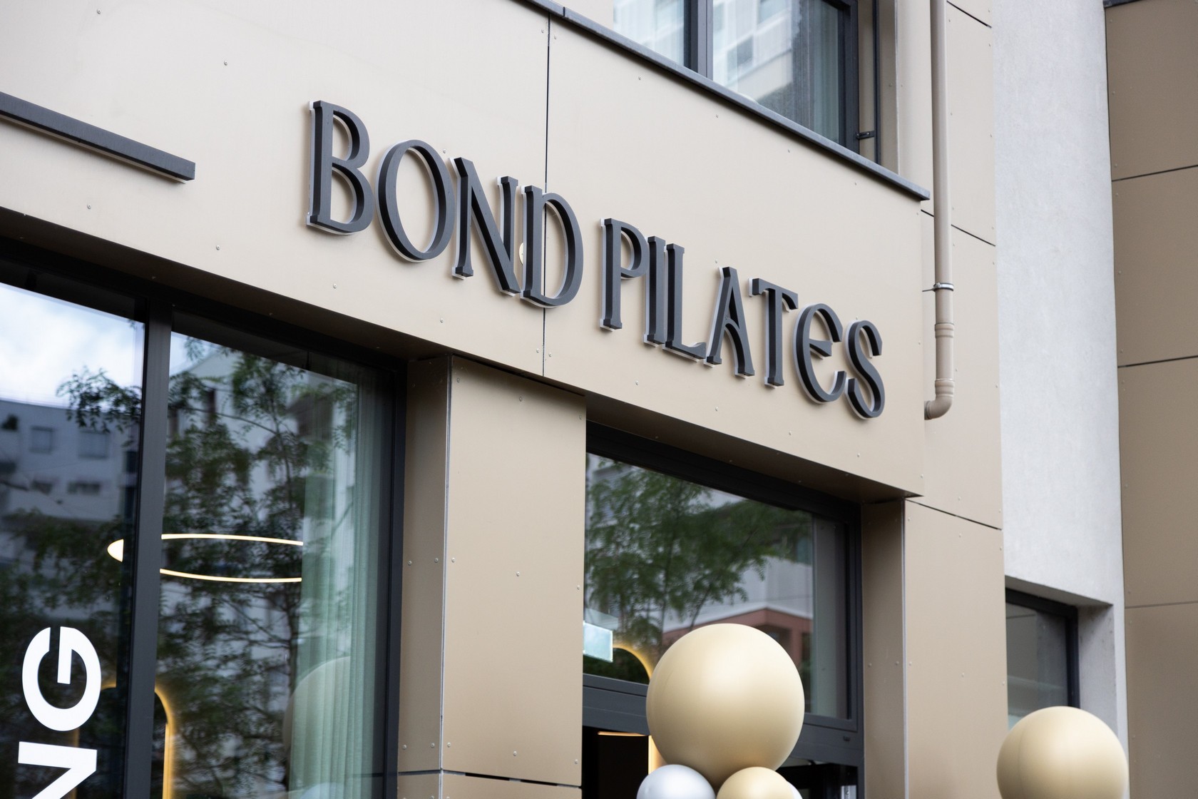 Bond Pilates Opening00042